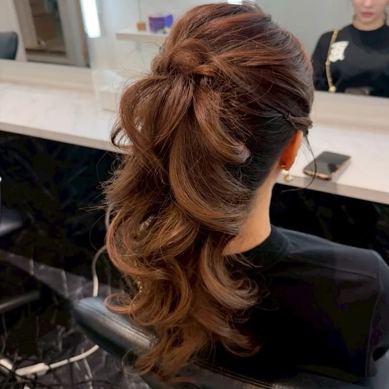 ポニーテール🐰